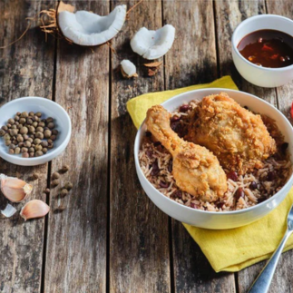 Jamaica On Ice fried chicken with rice and peas (350g)