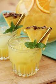 Montego's Pineapple Punch