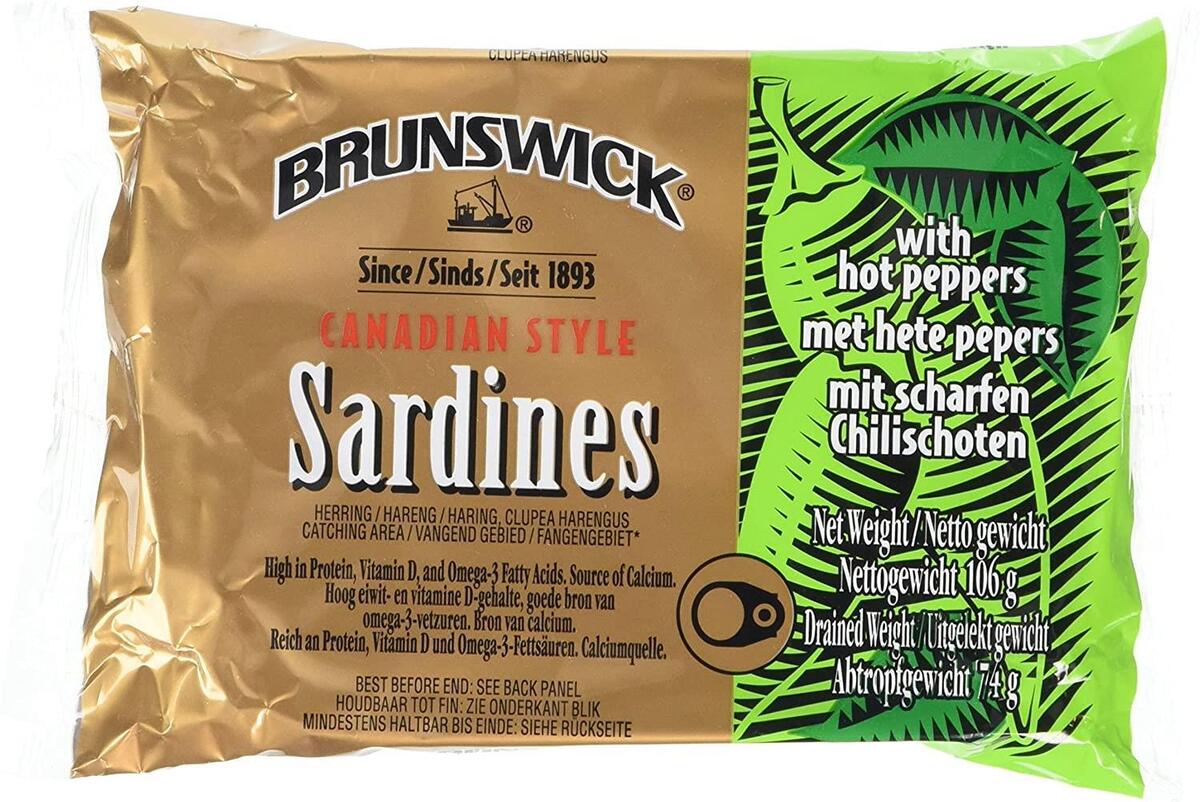 Brunswick Canadian Sardines with Hot Peppers (106g)